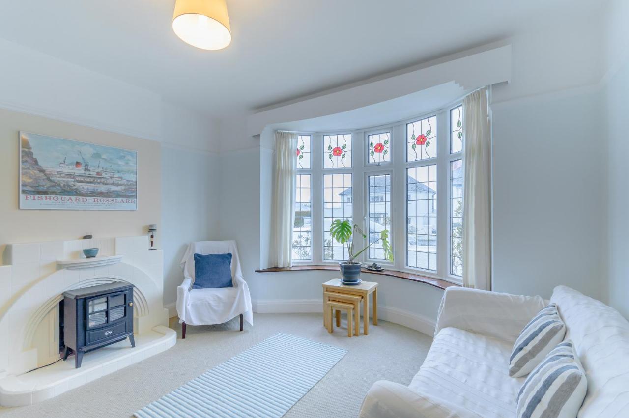 Llys-Y-Gan Villa Fishguard Buitenkant foto